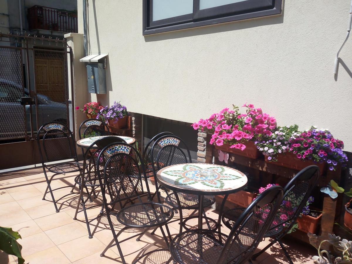 Bed and Breakfast Eurelios Adrano Esterno foto